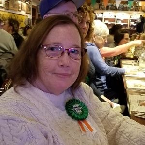 Meet your Posher, Debra